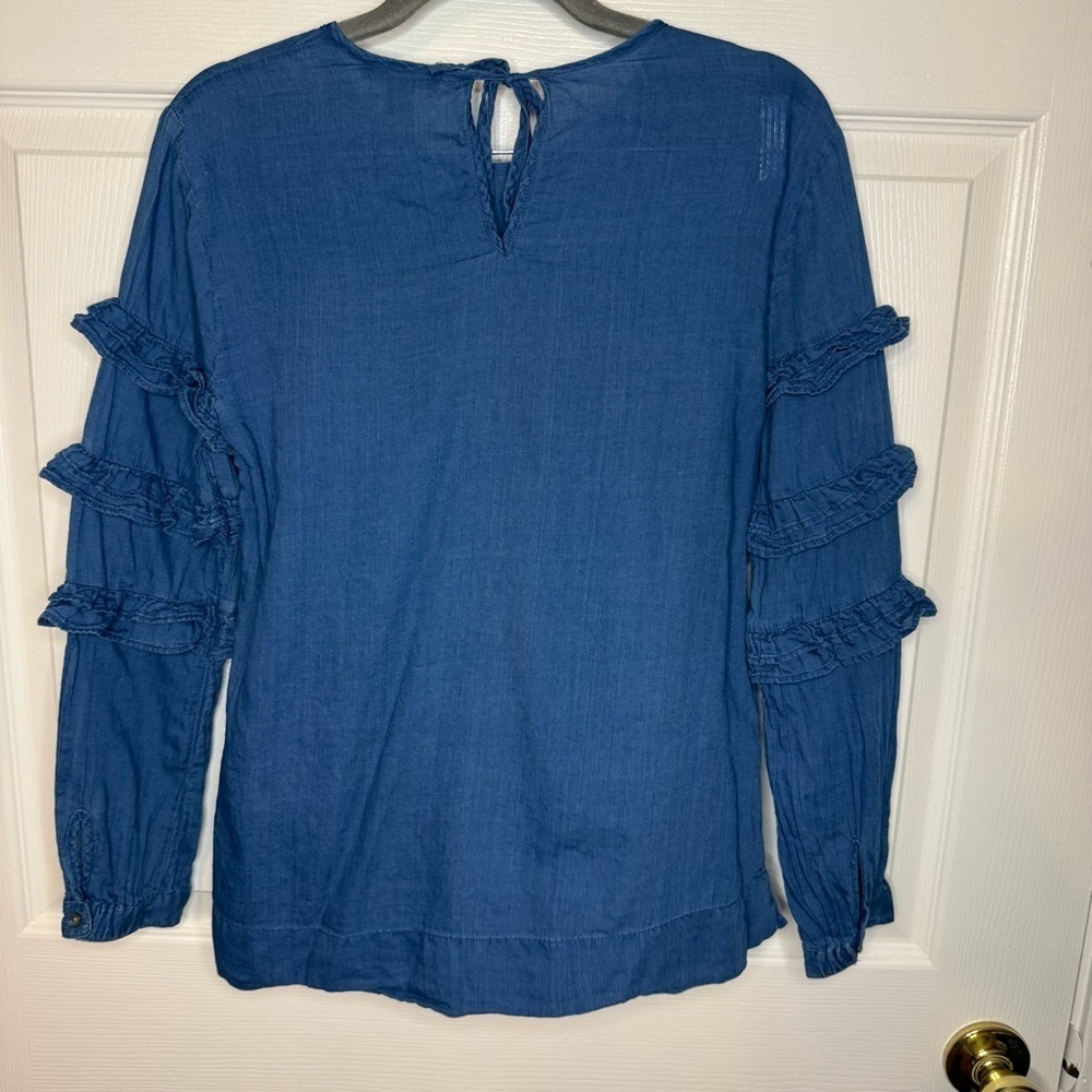 J. Crew Indigo Ruffle Trim Long Sleeved Blouse Size 2 GUC - Picture 4 of 7